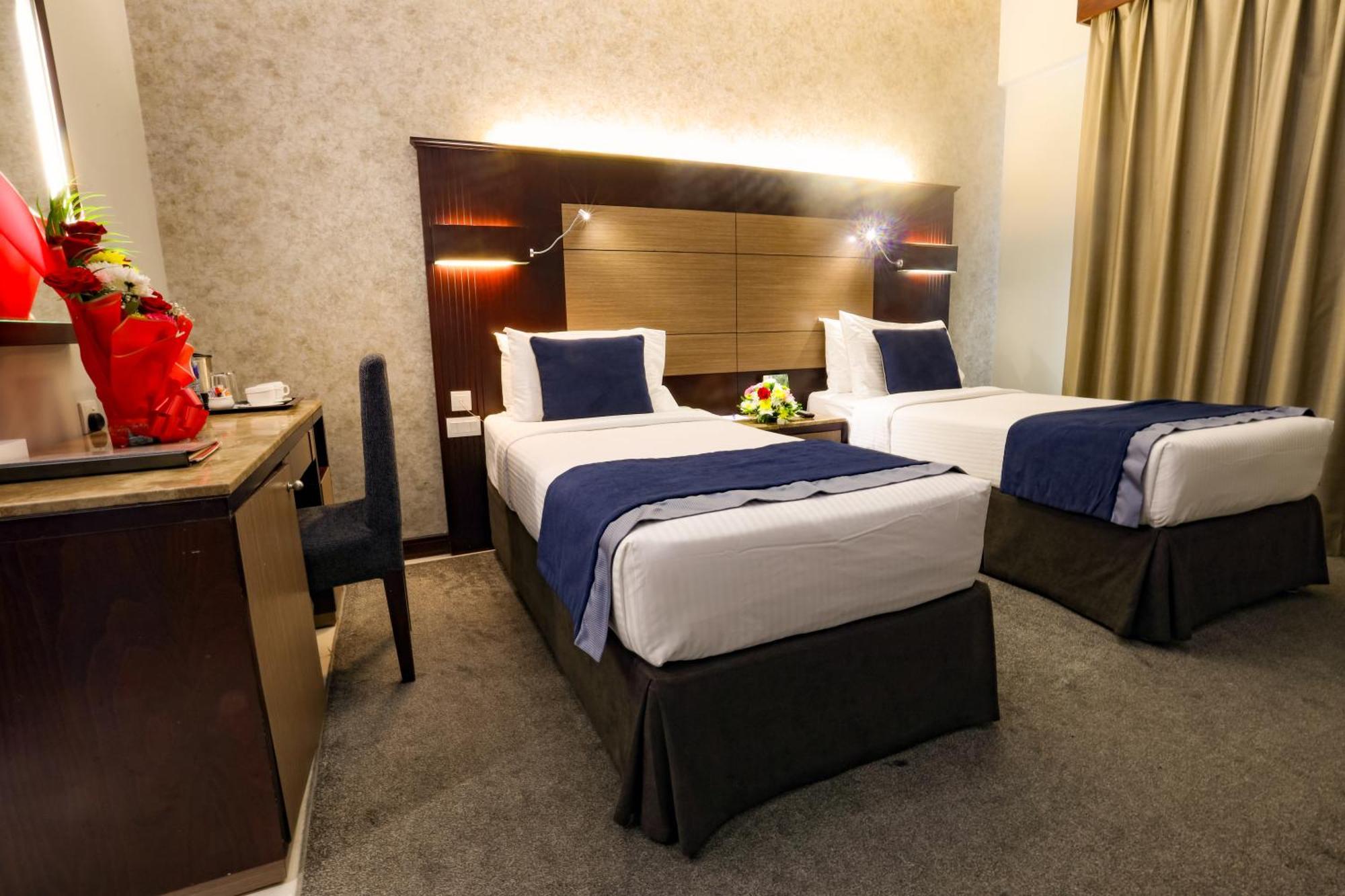 Fortune Grand Hotel Dubai Buitenkant foto